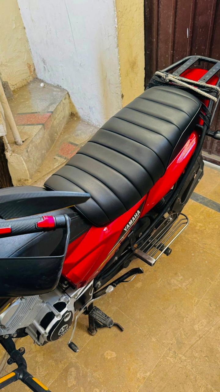 Yamaha YBZ 125 DX Leather Seat Cover Comfortable Cushion foam padded